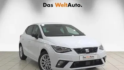 Ny Seat Ibiza FR 115 HK (84 kW) 2026 Vit Halvkombi