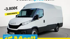 Blanco Usado 2023 Iveco Daily Berlina | 28.800 € (Precio justo)