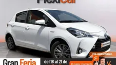 Blanco Usado 2020 Toyota Yaris Hybrid Advance Berlina | 17.690 € (Precio justo)