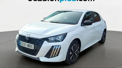 Usado Peugeot 208 Active 102 CV (75 kW) 2024 Blanco Utilitario
