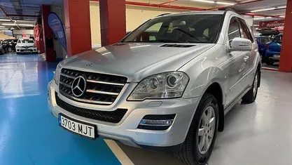 Gris Usado 2011 Mercedes ML350 Edition 1 SUV | 12.990 € (Buen precio)