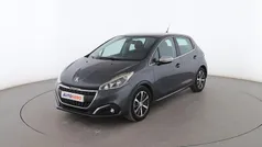 Gris Usado 2015 Peugeot 208 Allure Utilitario | 10.199 € (Precio justo)