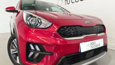 Rojo Usado 2021 Kia Niro SUV | 18.900 € (Buen precio)