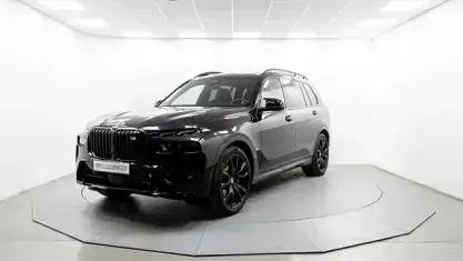 Usado BMW X7 M Sport 530 CV (389 kW) 2023 Negro SUV