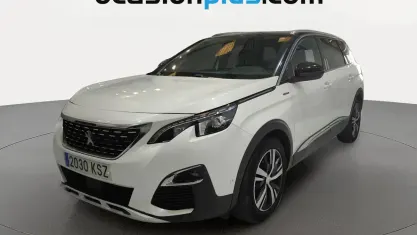 Usado Peugeot 5008 GT-line 130 CV (95 kW) 2019 Blanco SUV