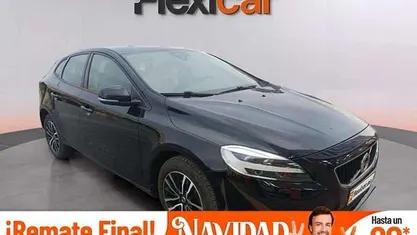 Usado Volvo V40 Kinetic 120 CV (88 kW) 2019 Negro Utilitario