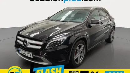 Usado Mercedes GLA200 Style 136 CV (100 kW) 2015 SUV