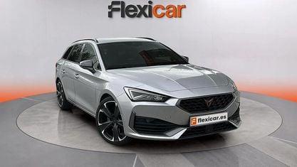 Usado Cupra Leon VZ 300 HP (220 kW) 2021 Cinzento Citadino