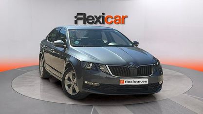 Käytetty Skoda Octavia 116 HP (85 kW) 2019 Harmaa Sedan