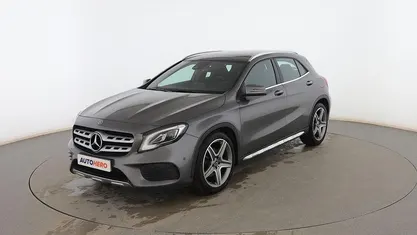 Gris Usado 2018 Mercedes GLA220 AMG line SUV | 26.699 € (Precio justo)