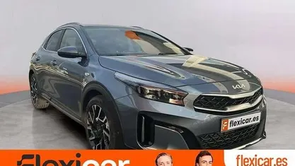 Usado Kia XCeed 120 CV (88 kW) 2023 Verde SUV