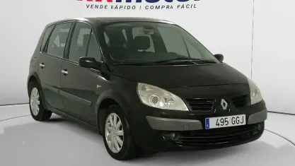 Usado Renault Scénic Dynamique 105 CV (77 kW) 2008 Negro Monovolumen