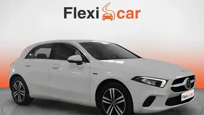 Usado Mercedes A250 218 CV (160 kW) 2020 Blanco Berlina