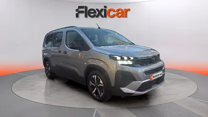 Usado Peugeot Rifter GT 131 CV (96 kW) 2025 Monovolumen