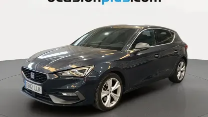 Usado Seat Leon FR 150 CV (110 kW) 2020 Gris Utilitario