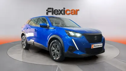 Usado Peugeot 2008 Active 101 CV (74 kW) 2021 Azul SUV