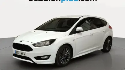Usado Ford Focus ST-Line 125 CV (91 kW) 2018 Blanco Utilitario