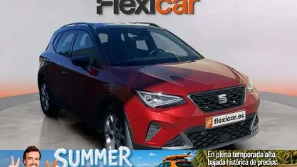 Usado Seat Arona FR 150 CV (110 kW) 2023 Rojo SUV