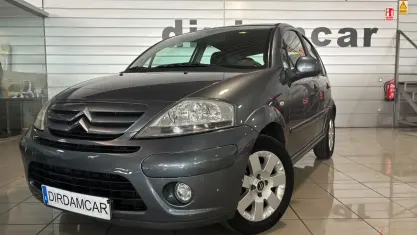 Usado Citroën C3 Exclusive 90 CV (66 kW) 2010 Gris