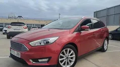 Rojo Usado 2016 Ford Focus Titanium Familiar | 9990 € (Precio justo)