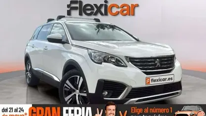 Usado Peugeot 5008 Active 131 CV (96 kW) 2019 Blanco SUV