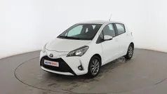 Blanco Usado 2018 Toyota Yaris Active Utilitario | 10.899 € (Precio justo)