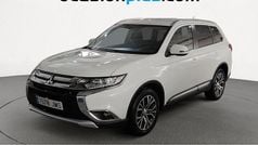 Blanco Usado 2016 Mitsubishi Outlander Motion SUV | 15.200 € (Precio justo)
