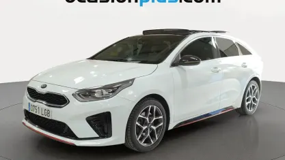 Usado Kia ProCeed GT-Line 140 CV (102 kW) 2020 Blanco Familiar
