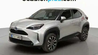 Usado Toyota Yaris Cross Active 116 CV (85 kW) 2024 Blanco SUV