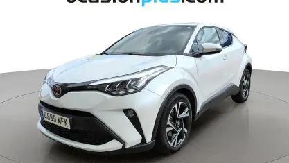 Używany Toyota C-HR Advance 122 KM (89 kW) 2023 Biały SUV