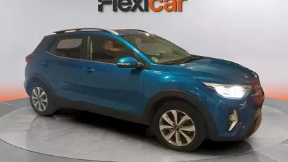Usado Kia Stonic 84 CV (61 kW) 2023 SUV