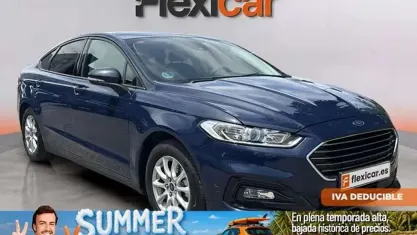 Usado Ford Mondeo Trend 188 CV (138 kW) 2021 Azul Berlina