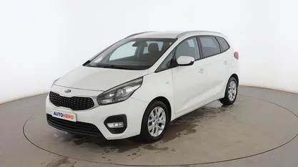 Usado Kia Carens 115 CV (84 kW) 2017 Blanco Monovolumen