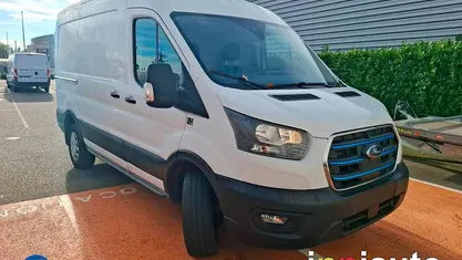 Blanco Usado 2023 Ford Transit Trend Utilitario | 23.950 € (Super precio)