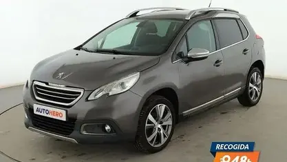Usado Peugeot 2008 Allure 92 HP (67 kW) 2015 Cinzento SUV