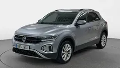 Gris plata Usado 2023 VW T-Roc Life SUV | 20.000 € (Buen precio)
