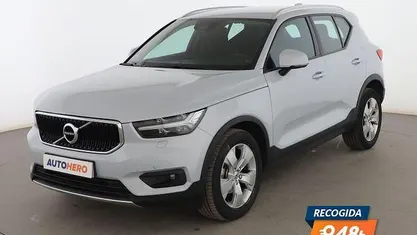 Blanco Usado 2020 Volvo XC40 Momentum SUV | 21.399 € (Buen precio)