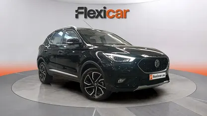 Usado MG ZS Luxury 111 CV (81 kW) 2024 Negro Berlina