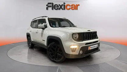 Usado Jeep Renegade Night Eagle 140 CV (102 kW) 2019 Blanco SUV