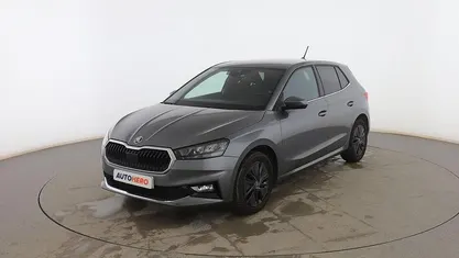 Usado Skoda Fabia Selection 116 CV (85 kW) 2025 Gris Berlina