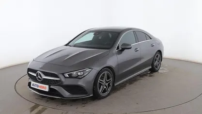 Usado Mercedes CLA200 AMG line 150 CV (110 kW) 2019 Berlina
