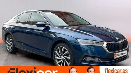 Azul Usado 2020 Skoda Octavia Ambition Utilitario | 17.490 € (Precio justo)