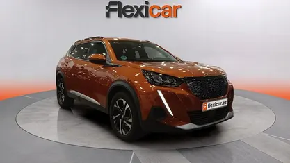 Usado Peugeot 2008 Allure 131 CV (96 kW) 2020 SUV