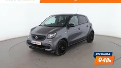 Gris Usado 2015 Smart ForFour Basis Berlina | 9399 € (Buen precio)