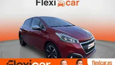 Rojo Usado 2019 Peugeot 208 Allure Utilitario | 9490 € (Precio justo)