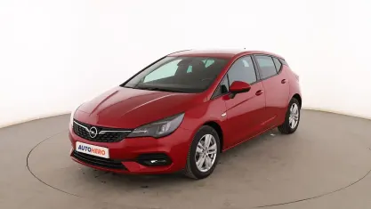 Usado Opel Astra GS Line 110 CV (80 kW) 2020 Rojo Berlina