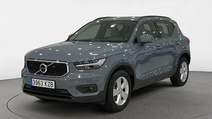 Gris Usado 2019 Volvo XC40 SUV | 24.455 € (Precio justo)