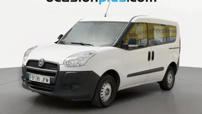 Usado Fiat Doblò Active 90 CV (66 kW) 2015 Blanco Monovolumen