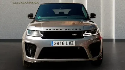 Usado Land Rover Range Rover Sport SVR 575 CV (422 kW) 2022 Gris metalizado SUV