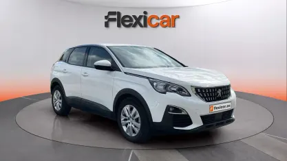 Käytetty Peugeot 3008 Access 131 HP (96 kW) 2019 Valkoinen Tila-auto